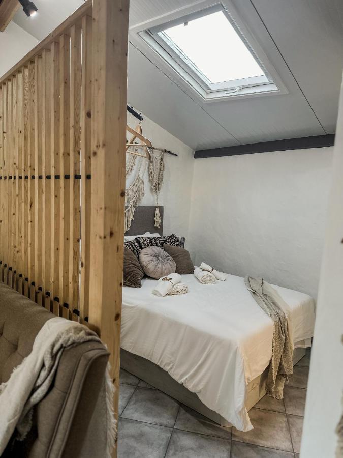 Estudio Em - Karmea Houses