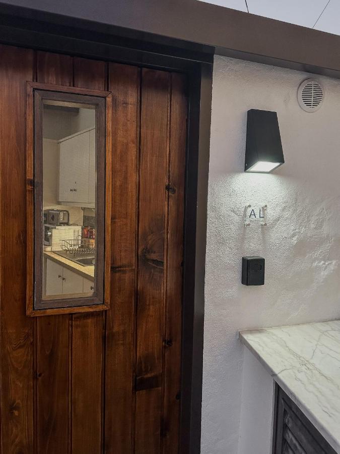 Estudio Em - Karmea Houses * Alte